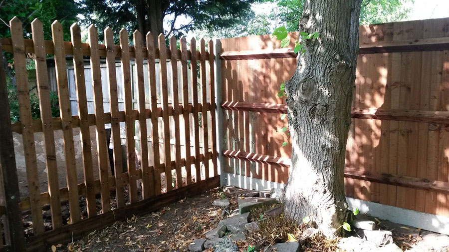 domestic garden fencing by Paul Timms Fencing in Middlesex